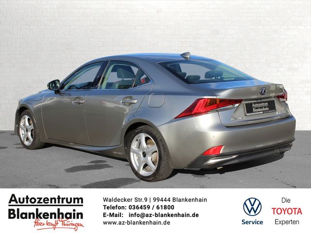 IS 300h "Sport Line" "lückenlos scheckheft"