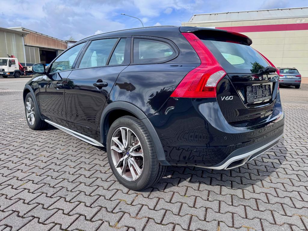 Volvo V60 Cross Country