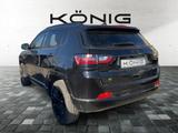Jeep Compass Night Eagle Automatik, CarPlay - Jeep Compass: Night Eagle