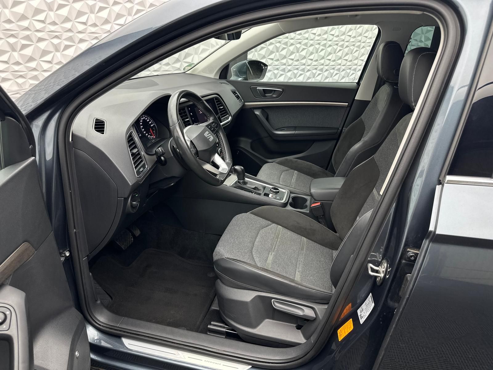 Fahrzeugabbildung SEAT ATECA 1.5TSI ANDROID/KAMERA/PDC/ACC/AHK/LED/NAVI
