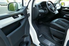 Fahrzeugabbildung Volkswagen T6 Transporter Bus Multivan Highline