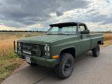 Chevrolet K30 - Chevrolet K30