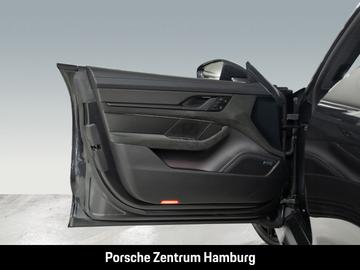 صورة مصغرة 23 لـ 2026 Porsche TAYCAN