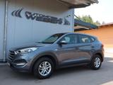 Hyundai Tucson blue 1.7 CRDi 2WD CLASSIC *1.HAND* - Hyundai TUCSON: 2.7