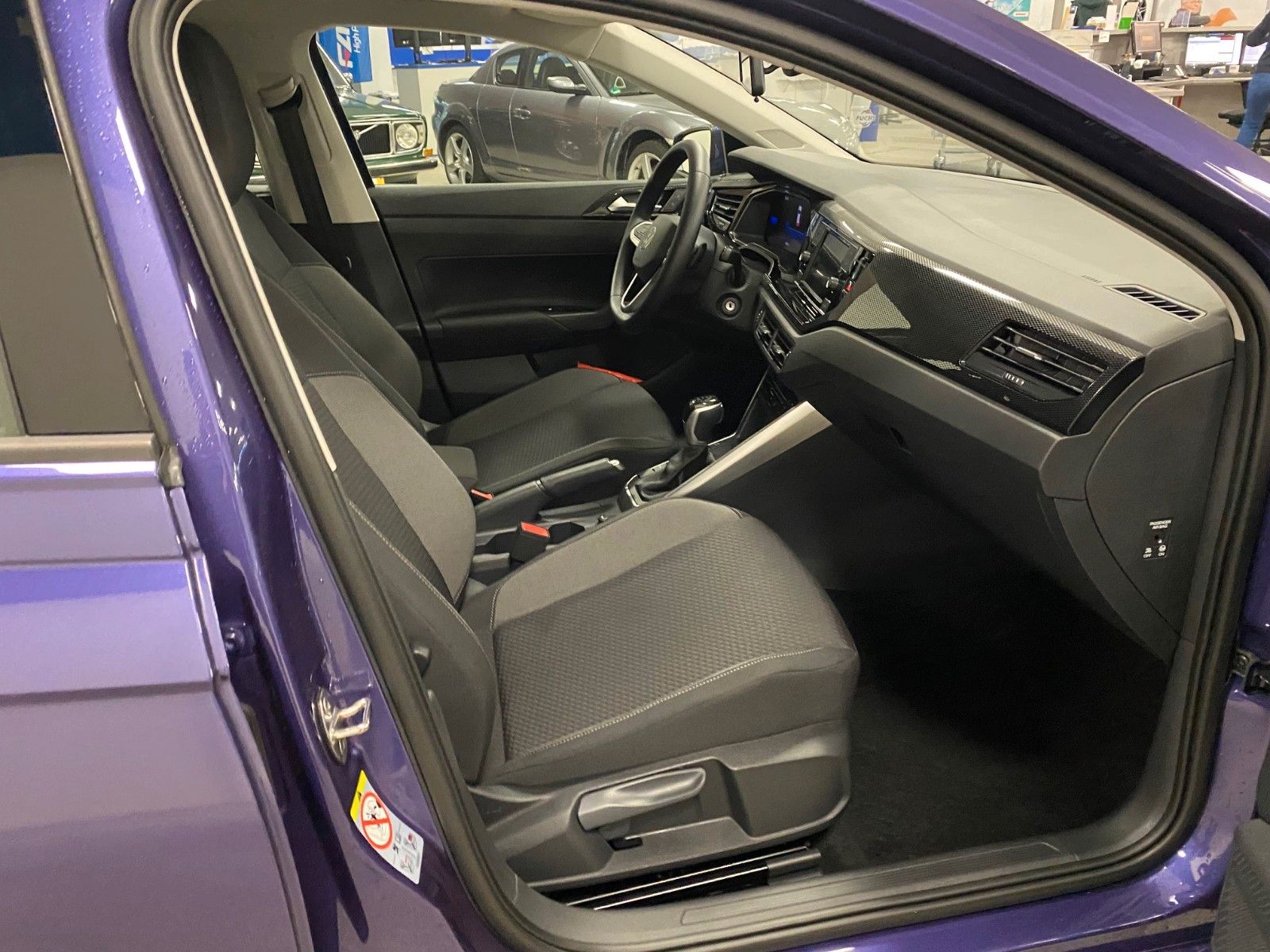 Fahrzeugabbildung Volkswagen Polo 1.0 TSI DSG LIFE+4 Jah.GARANTIE++KAMERA+LED