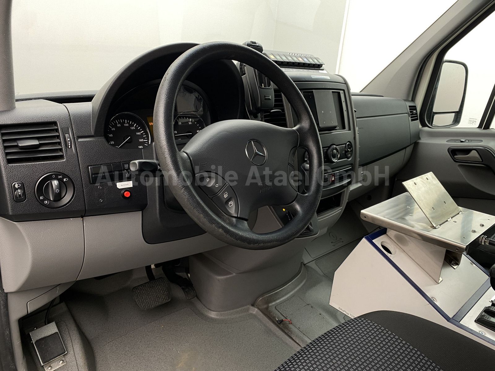 Fahrzeugabbildung Mercedes-Benz Sprinter 518 CDI RTW *TOP ZUSTAND!* 7463