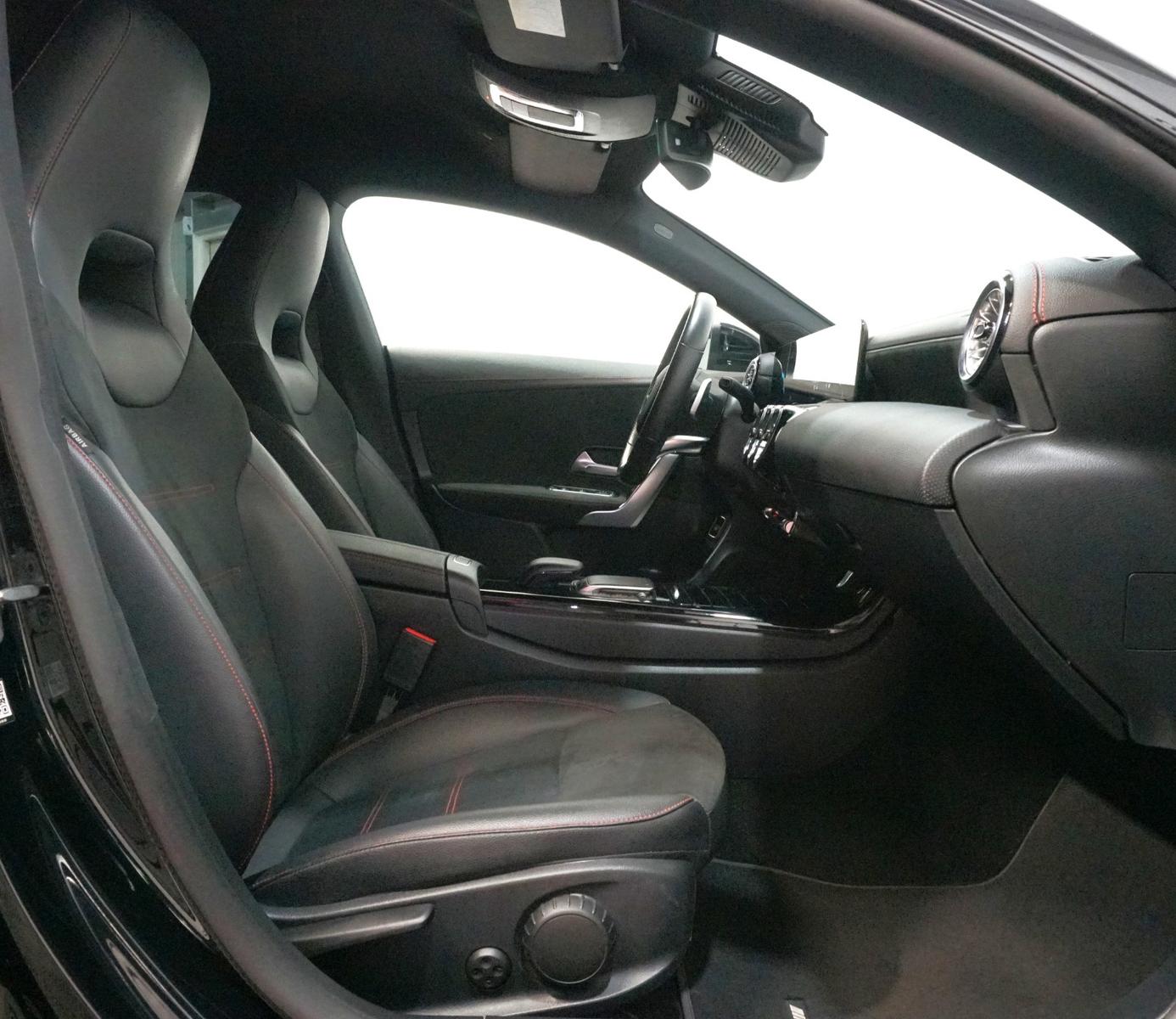 Mercedes-Benz CLA 200 d Shooting Brake AMG-Line*LED*RfK*, миниатюра 29