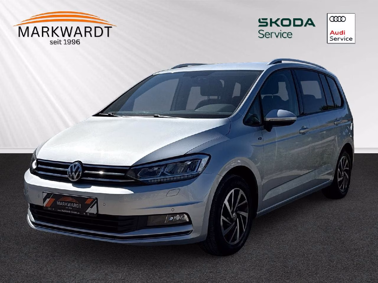 Volkswagen Touran Join LED/AHK Schwenkb./NAVI