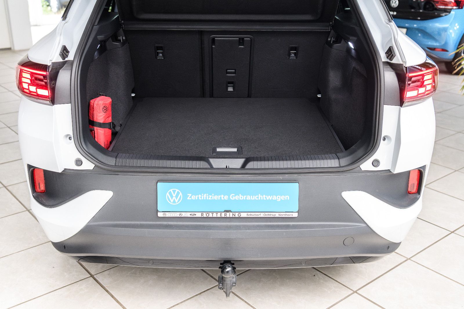 Fahrzeugabbildung Volkswagen ID.4 GTX 4Motion IQ-LIGHT+AHK+WÄPU+KAMERA+HuD+21