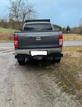 Toyota Hilux OVERLANDER ready - graue Toyota Hilux