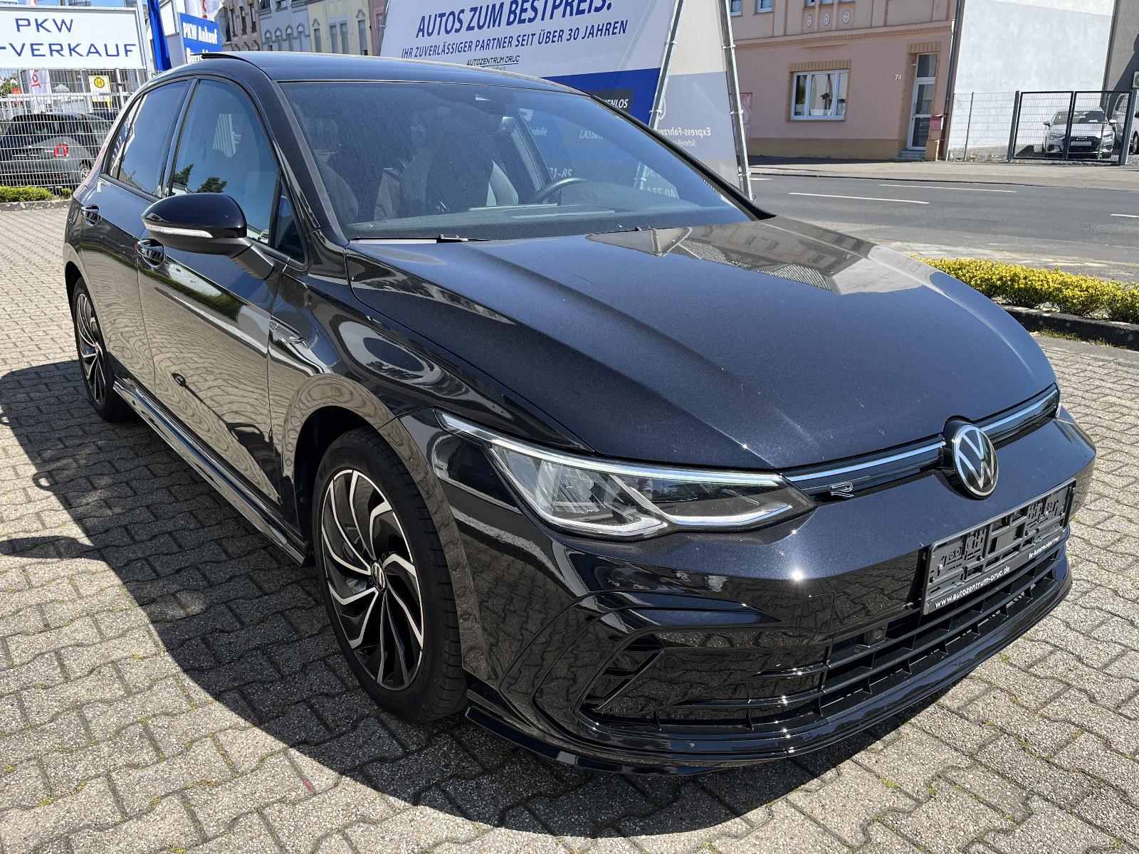 Volkswagen Golf VIII 2.0 TDI R-Line *Pano*ACC*LED*Navi*