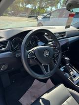 Skoda Superb 2.0 TDI SCR DSG Style Combi Style - Skoda Superb in Duisburg