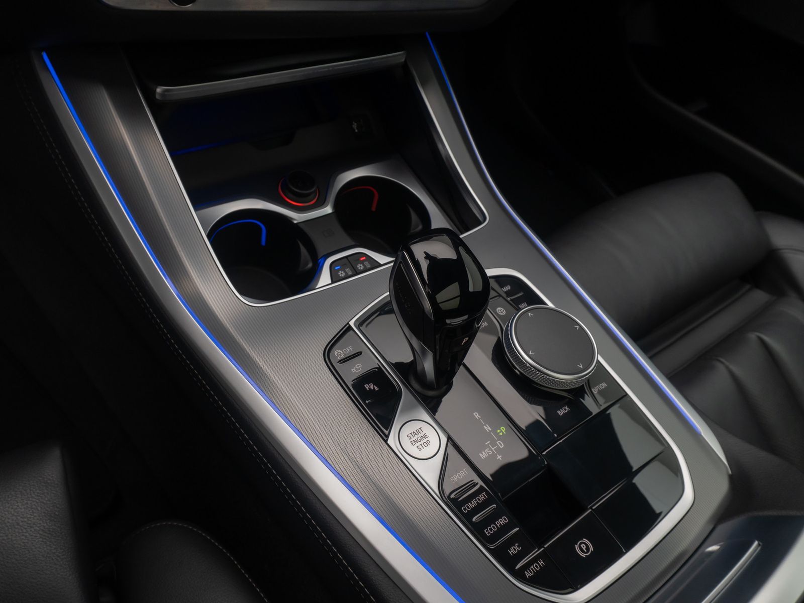 Fahrzeugabbildung BMW X5 xD30d M Sport 360&deg; HUD SoftCl Panorama 22Zoll