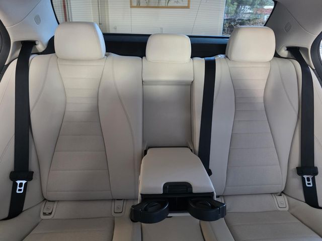 MERCEDES-BENZ E 200 — Foto 28