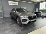 Jaguar F-Pace R-Dynamic SE AWD*VOLL*Massage*4xSHZ*360°* - Jaguar F-Pace: R Dynamic Se