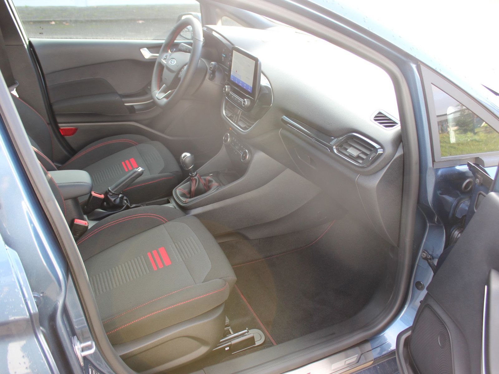 Fahrzeugabbildung Ford Fiesta ST-Line 1,0 EcoBoost Hybrid