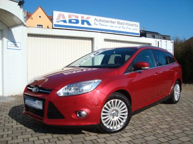 Ford Focus Turnier Titanium AHK/Xenon/SHZ/PDC/Navi
