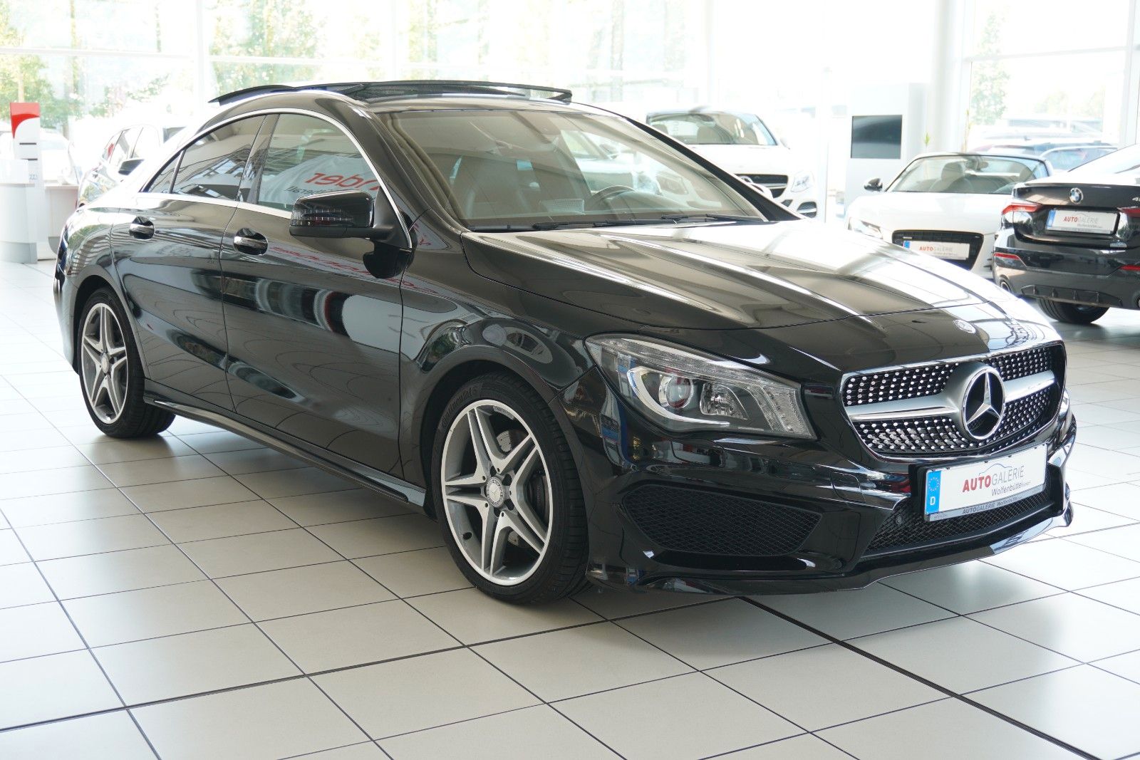 Mercedes-Benz CLA 220 CDI AMG Line  Pano Xenon Standhzg. foto 4