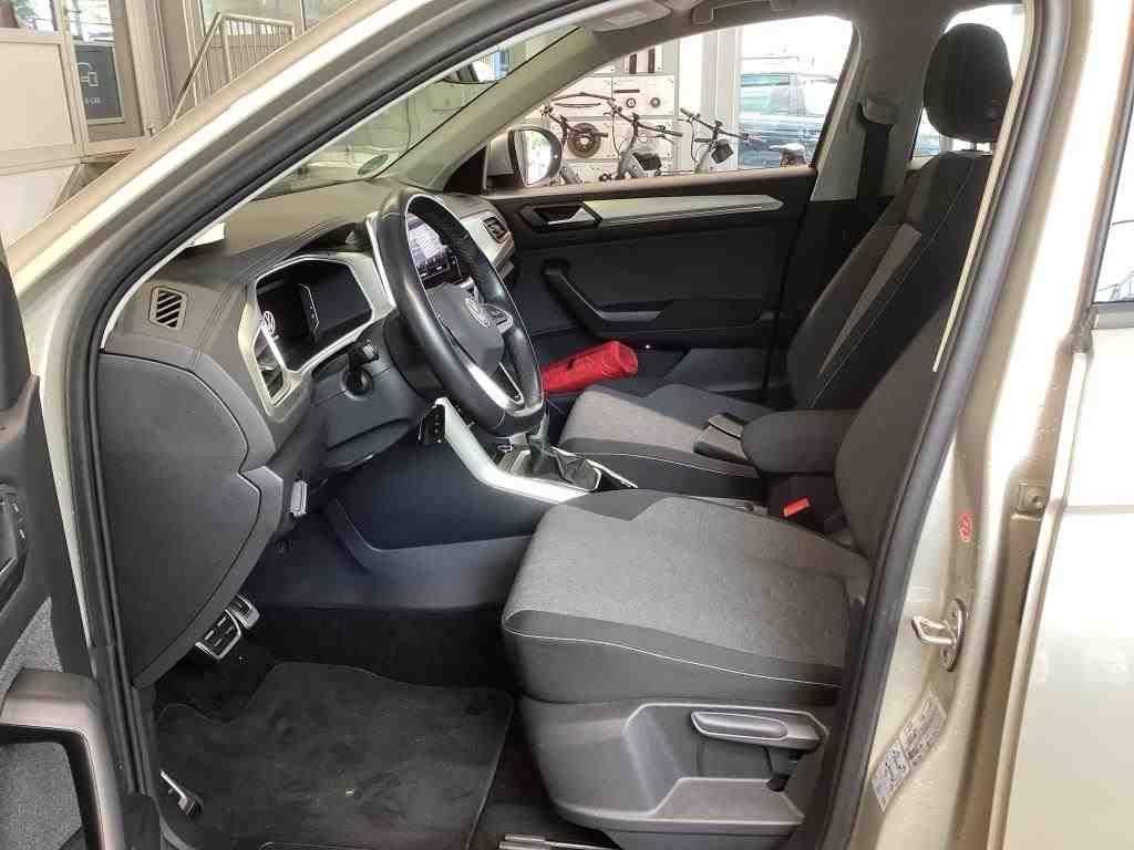 Volkswagen T-Roc - Bild 5