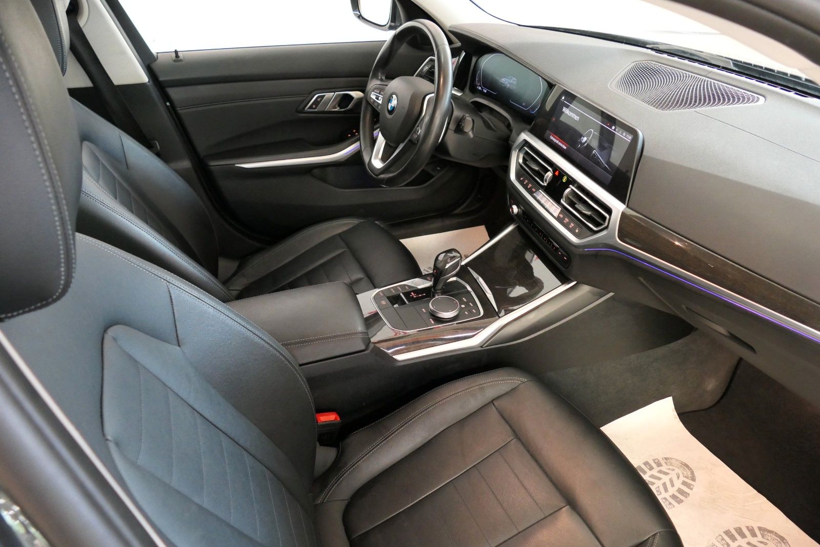 BMW G21 Touring 320 d Luxury Line AHK,LED,Navi, foto 9