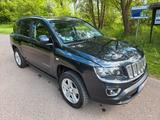 Jeep Compass 4x4 Automatik Limited - gebrauchte Jeep Compass aus dem Jahr 2013