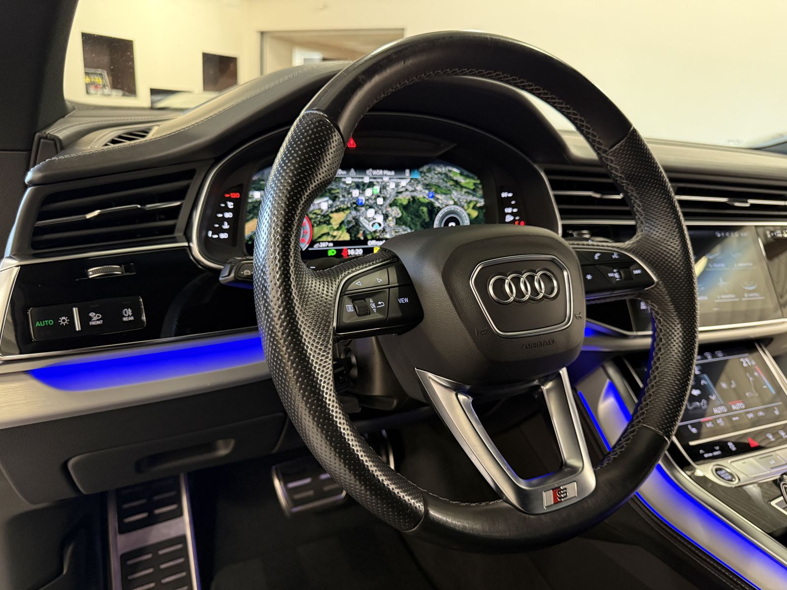 Audi Q8 TFSI quattro S line *S Sitz-Matrix-STHZ-22"LM foto 15