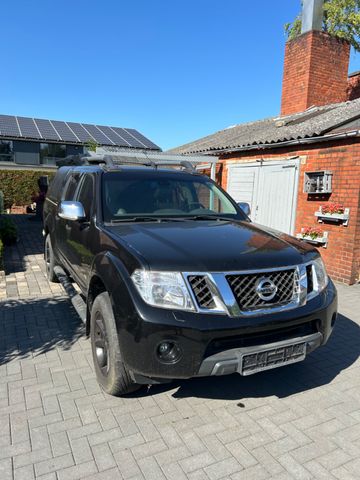 Nissan Navara 4x4 V6 Vollausstattung