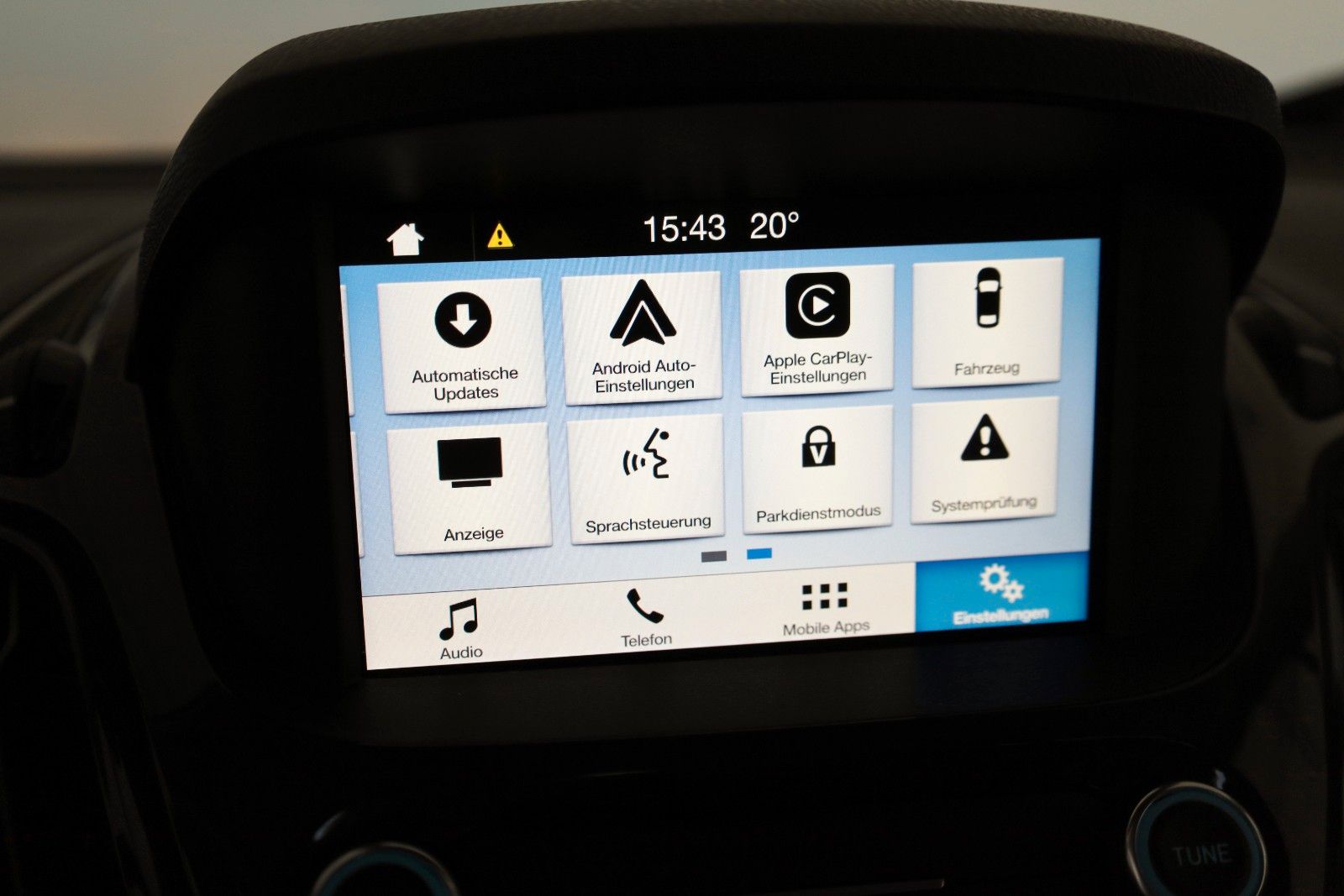 Fahrzeugabbildung Ford Tourneo Courier Titanium SH,GRA,Apple CarPlay
