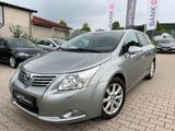Toyota Avensis Kombi Executive 2-HAND*KLIMA*AHK*SITZH - Toyota Avensis aus 2011: Kombi