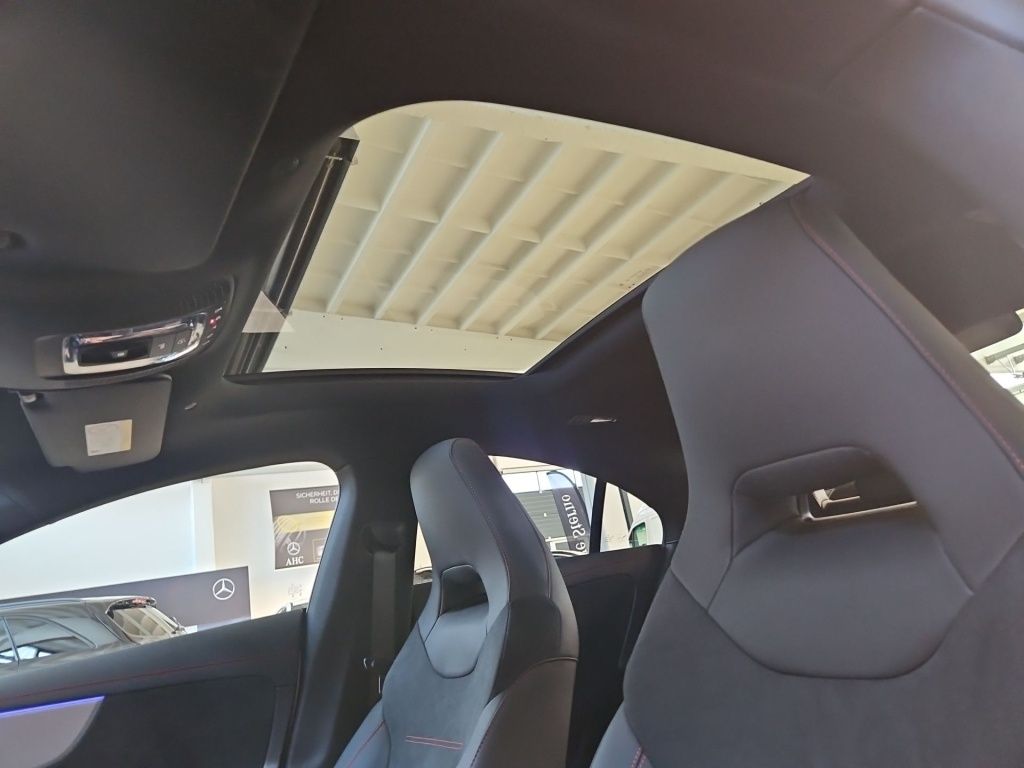 Fahrzeugabbildung Mercedes-Benz CLA 200 Coupé AMG Night AHK Pano LED 360 Memory