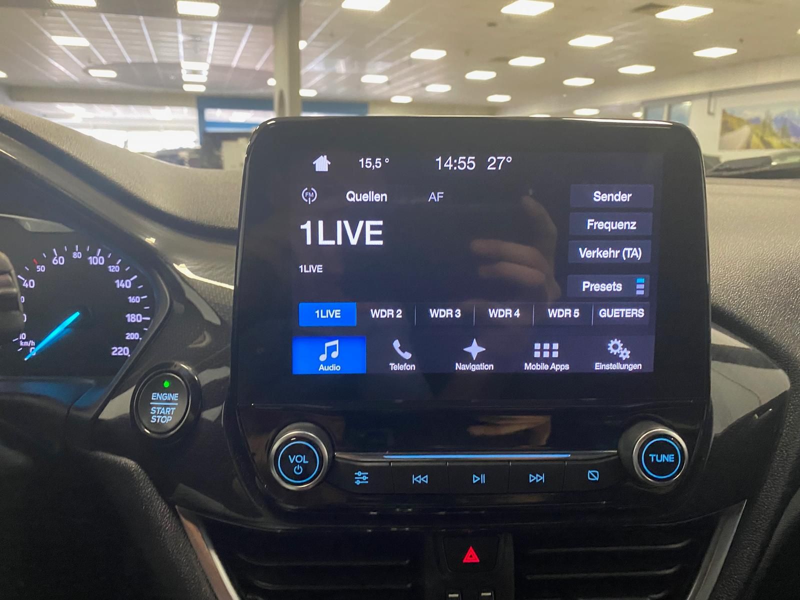 Fahrzeugabbildung Ford Fiesta 1.0 EcoBoost KAT ST-Line APP+KLIMA+RFK+PD