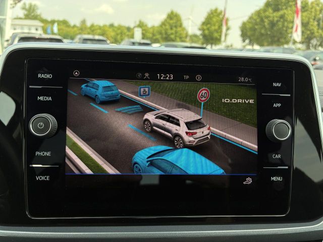 T-ROC 1.5 TSI DSG STYLE IQ.LIGHT+NAVI+DAB+APP