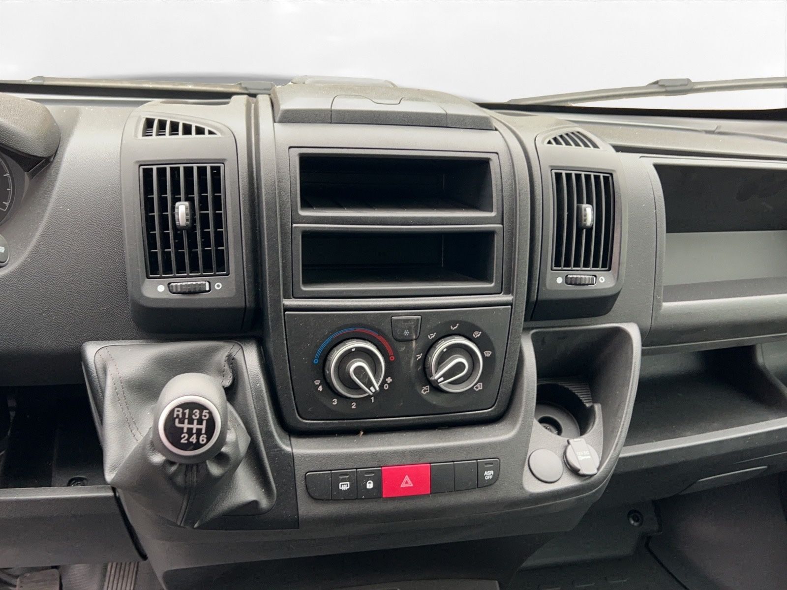 Fahrzeugabbildung Fiat Ducato L1H1 20x
