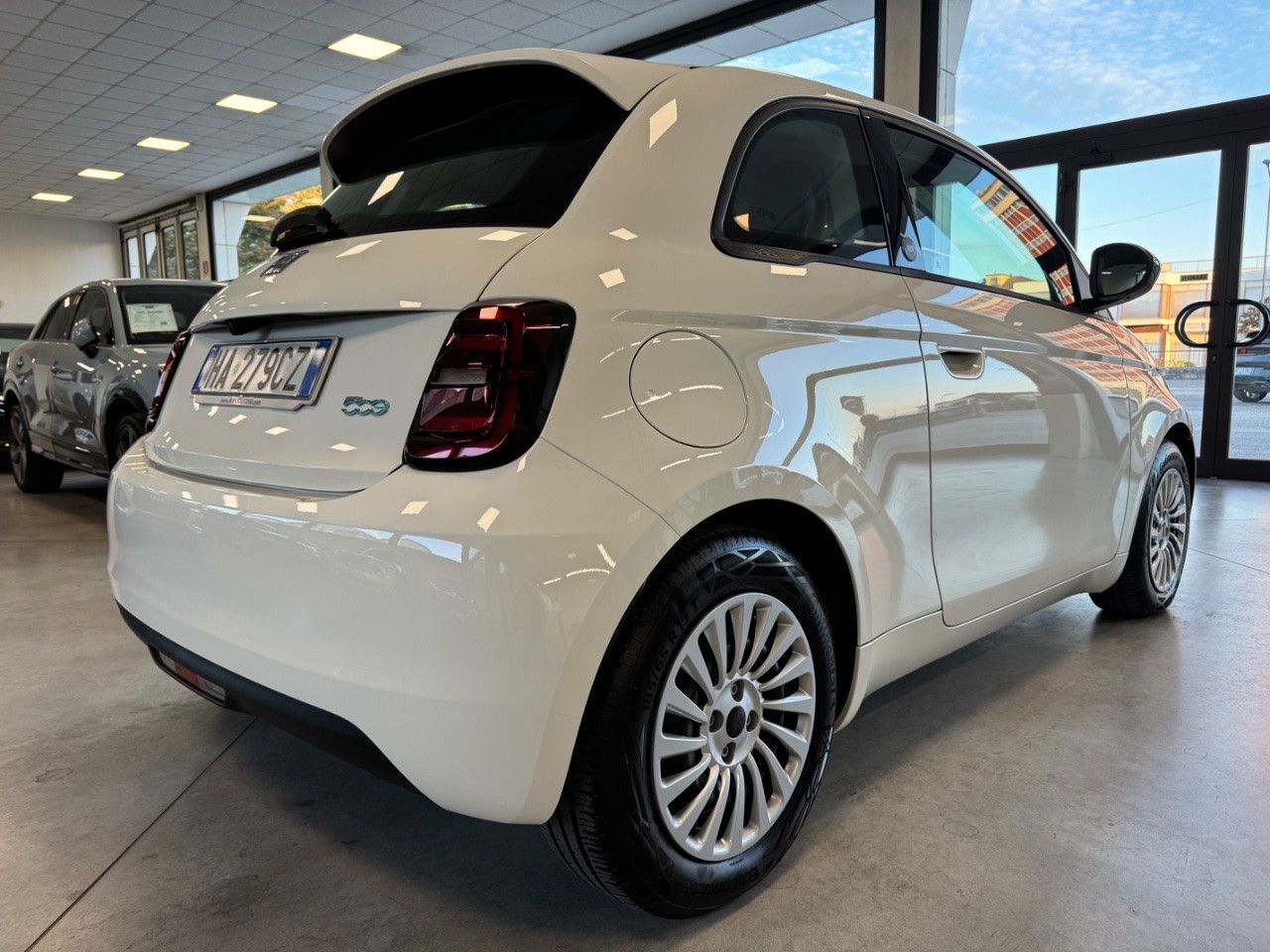 Fiat 500e 42 kWh (Red) imagem 3