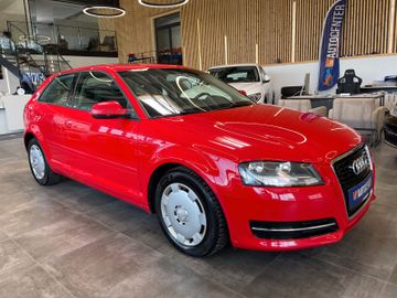 Audi A3 2.0 TDI Attraction*TÜV1226*Klima*Schiebedach