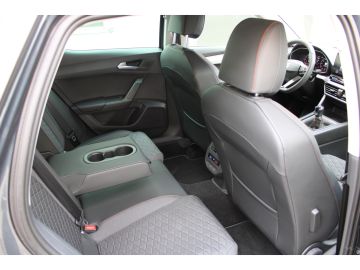 Fahrzeugabbildung SEAT Leon 1.5 TSI FR ACC LED Navi DAB SHZ PDC/Kam. 8