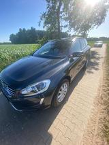 Volvo XC60 D4 Geartronic Summum/Facelift  - gebrauchte Volvo XC60 mit Facelift