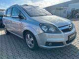 Opel Zafira 1.9 CDTI DPF Cosmo 7 SITZER*EXPORT ODE...