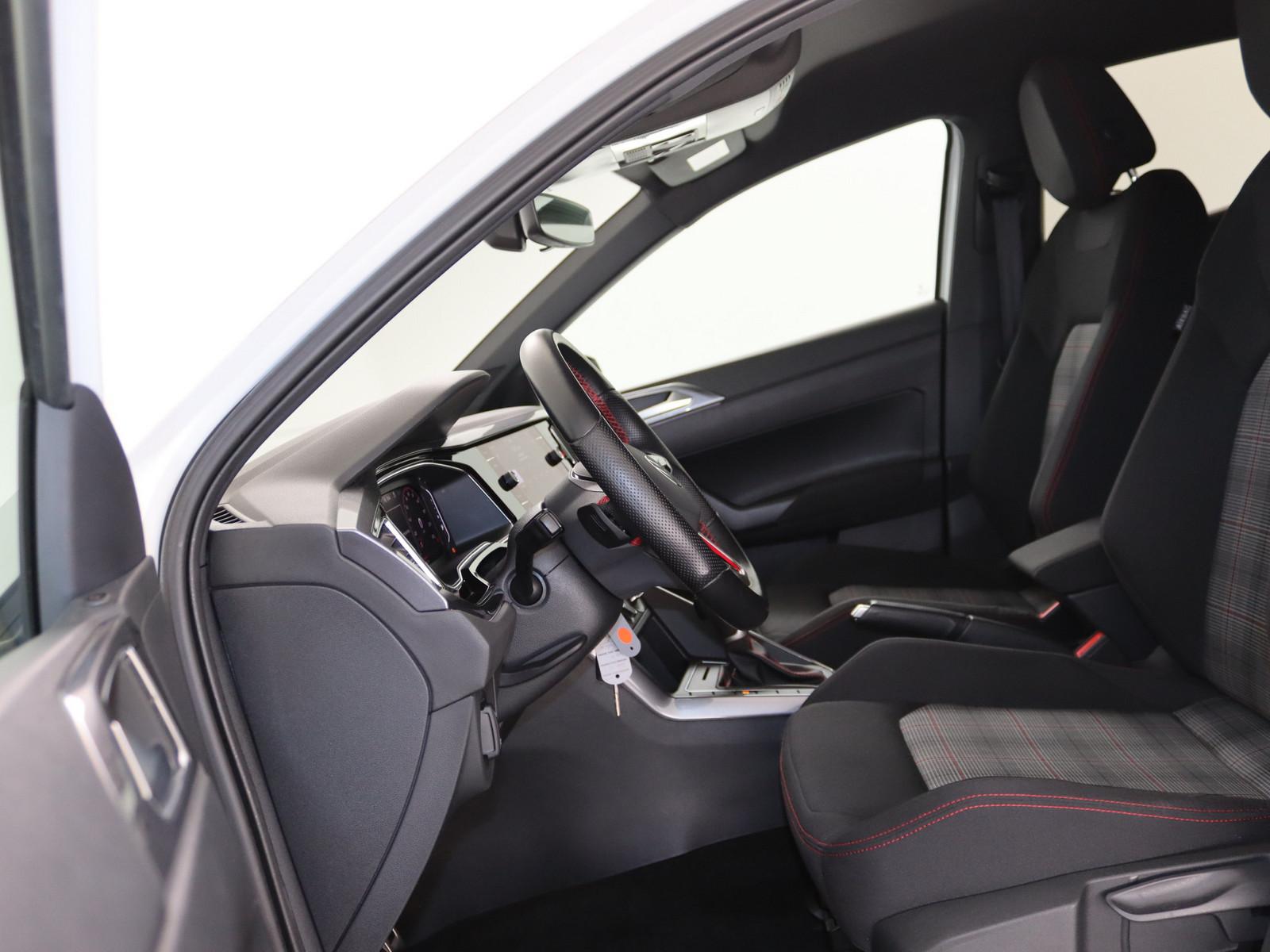 Volkswagen Polo 2.0 TSI GTI MATRIX-LED ACC SHZ PDC KLIMA