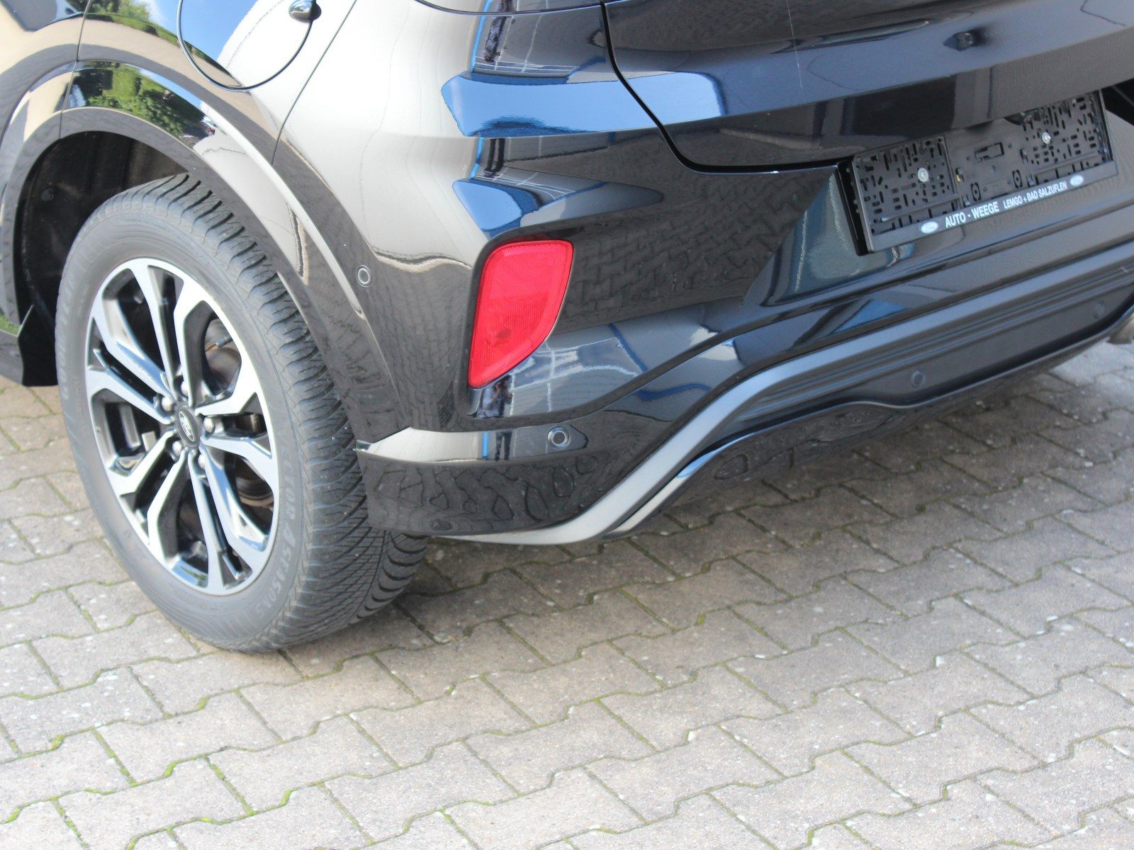 Fahrzeugabbildung Ford Puma ST-Line X 1,0 EcoBoost Mild Hybrid