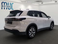 VW Tiguan 1.5 eTSI Life /Pano/LenkradHeiz./ACC/HuD