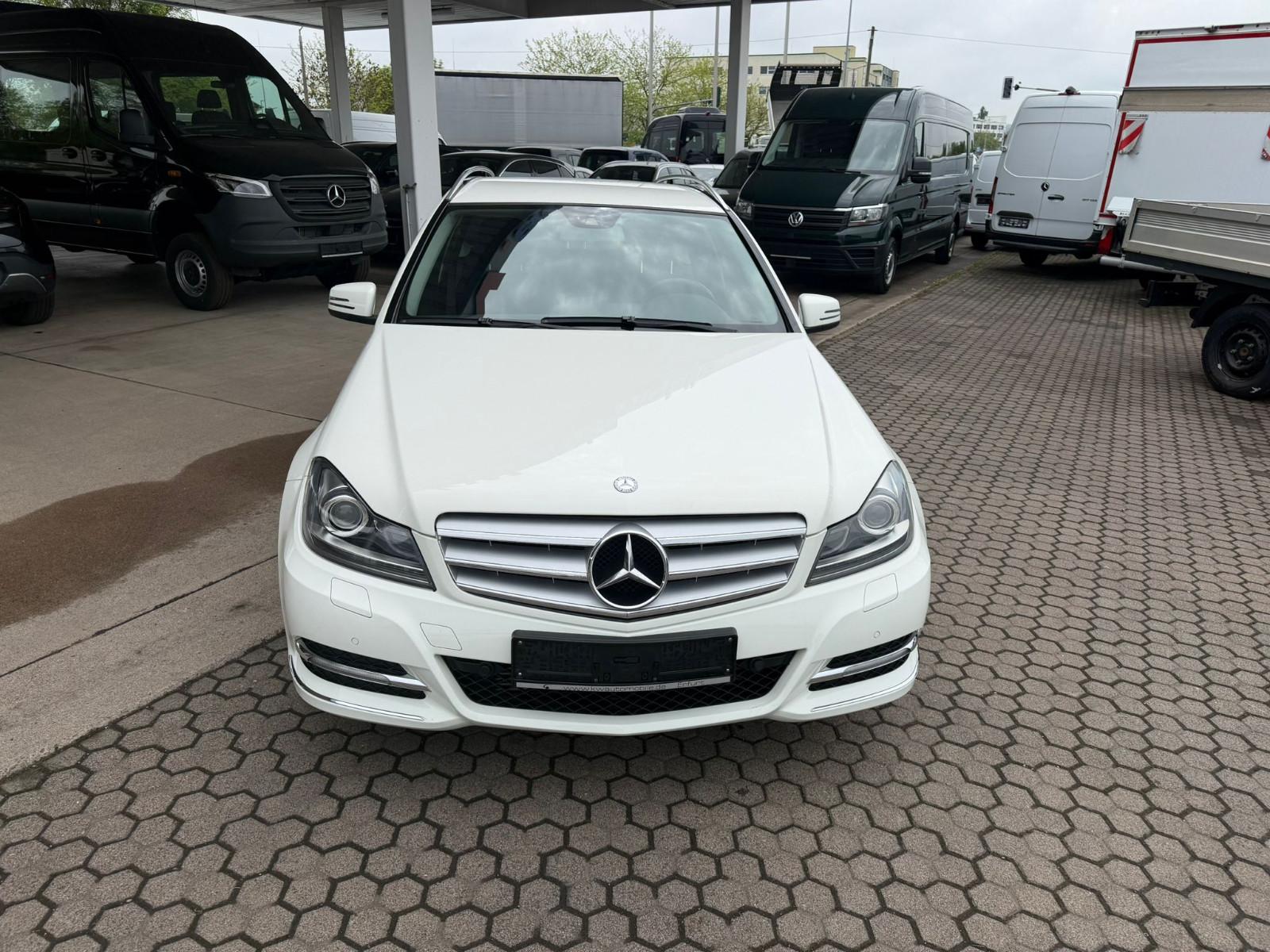 Mercedes-Benz C 180  T-Modell,Klima,Navi,Shzg.,Xenon,PDC