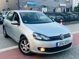 Volkswagen Golf VI Comfortline Automatik Xenon PDC SHZ - Volkswagen Golf aus 2011: Comfortline