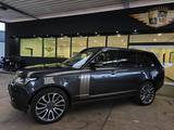 Land Rover Range Rover V8 Autobiography PANO/360°/VOLL/22" - gebrauchte Land Rover Range Rover aus dem Jahr 2017