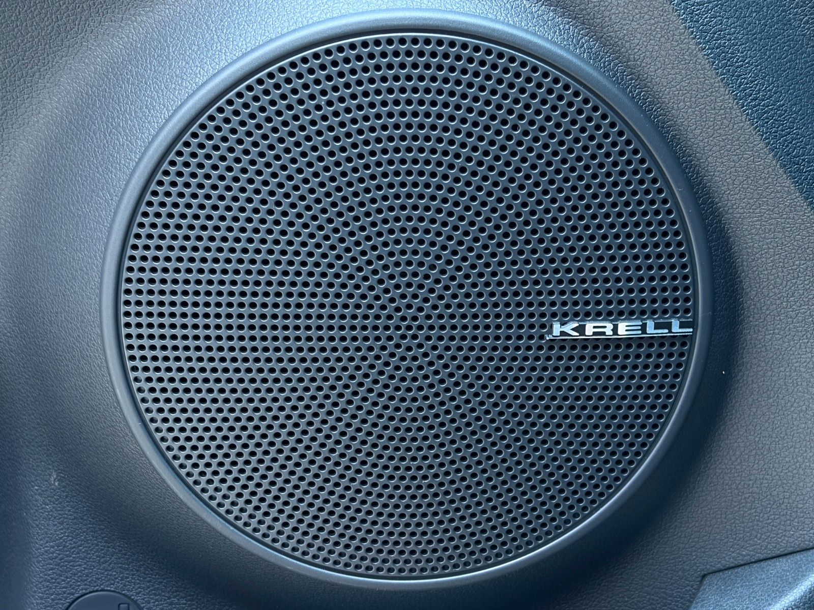 Fahrzeugabbildung Hyundai KONA E Trend SHZ LHZ ACC LKA LFA KRELL CarPlay