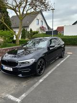 BMW 530d xDrive Touring A - - BMW 530 in Erfurt