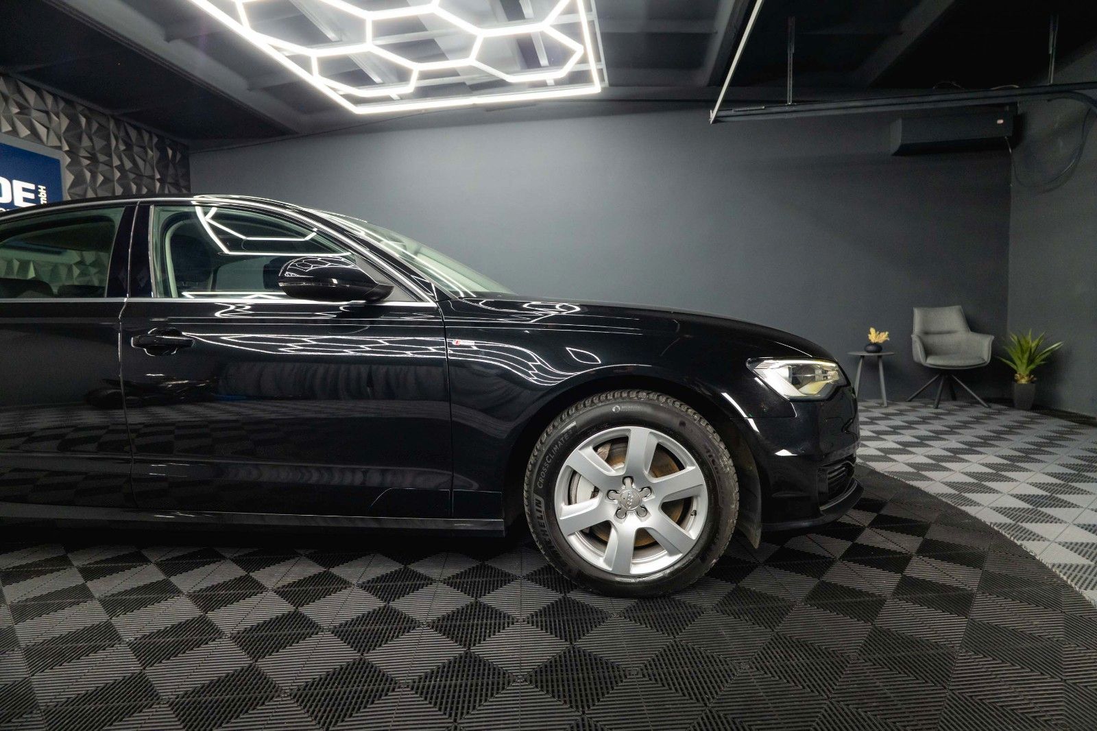 Fahrzeugabbildung Audi A6 Lim. 3.0 TFSI quattro Sport *1.Hand*Facelift*
