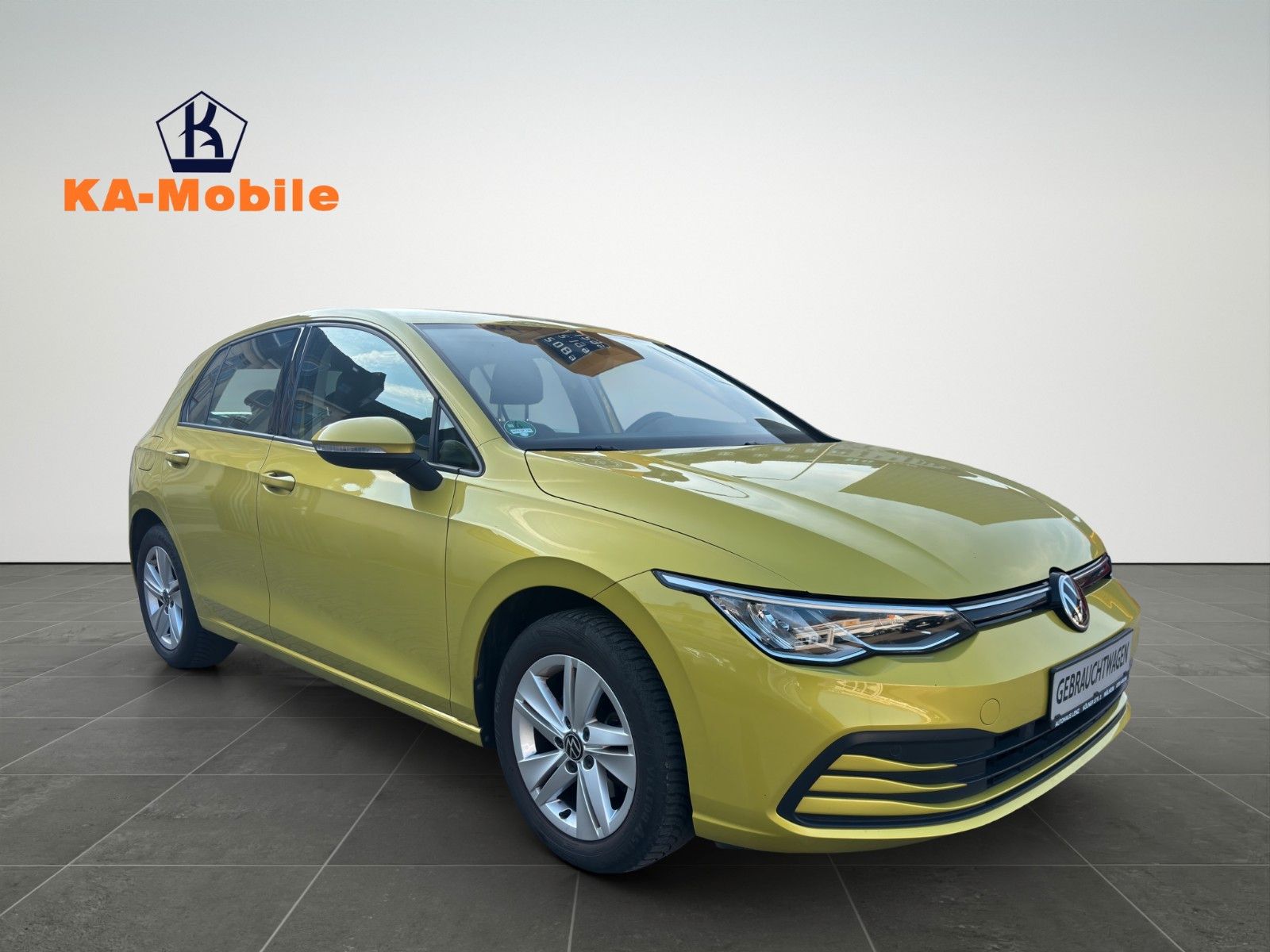 Volkswagen Golf VIII Lim. Life*Nur72000KM*Navi*Klima*PDC! imagem 2