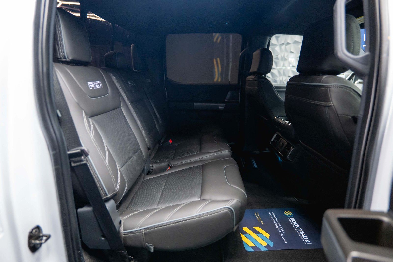 Fahrzeugabbildung Ford F150 5.0L V8 4x4 Offroad SuperCrew RAPTOR 19%