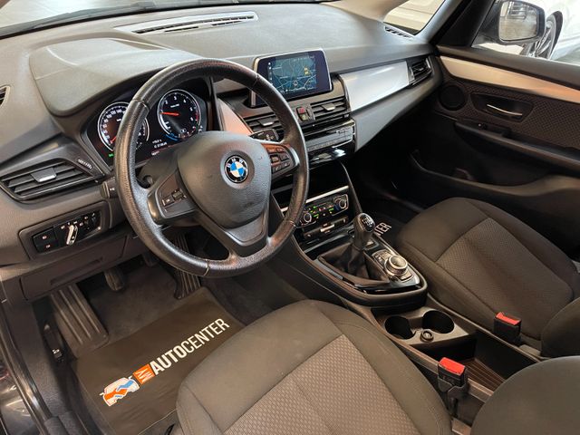 BMW 218d Active Tourer *1.HAND*19%*NAVI*PDC*